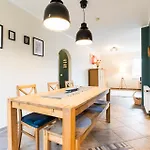 Omas Haus *
